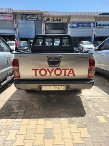 الطراز : بيكاب تويوتا هايلوكسبلد المنشأ : يابان