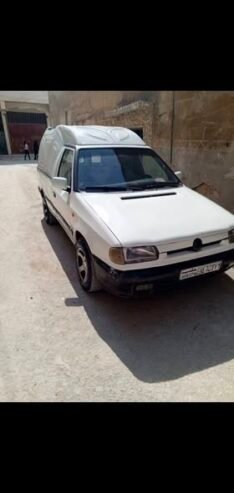 بيكاب سكودا مديل ٩٦ نضافة تامة  للتواصل علمسنجر اتصال 0954448179 موجود بحلب الصاخور