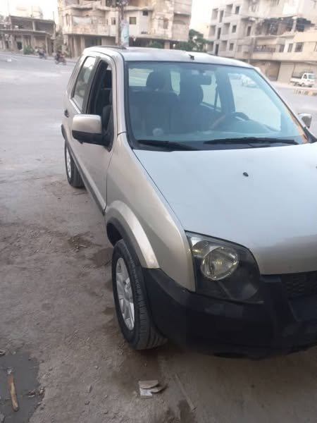 للبيع سيارة فورد ايكو سبورت ٢٠٠٧خالية من برا وجوا للتواصل ٠٩٩٢٤٨٤٧٧٨
