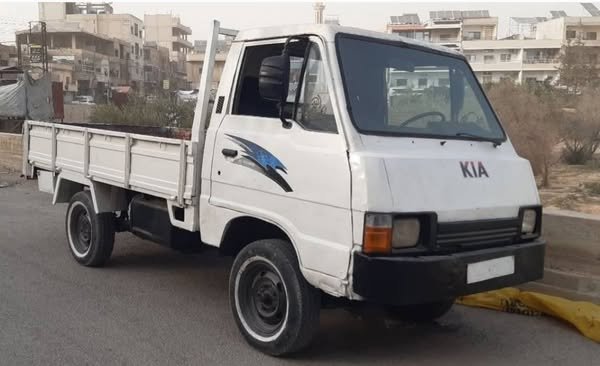 بالعرضشيري كيو كيو ٢٠٠٨ اتماتيك خالية جوا وسقفكيا سيرز ٩٥ خالية شمعات وسقفبيجو روى ٢٠٠٦ خالية جوا