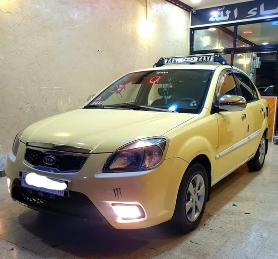 مطلوب سيارة تكسي عمومي خاليه برا جوا كرت عالي 0932408682