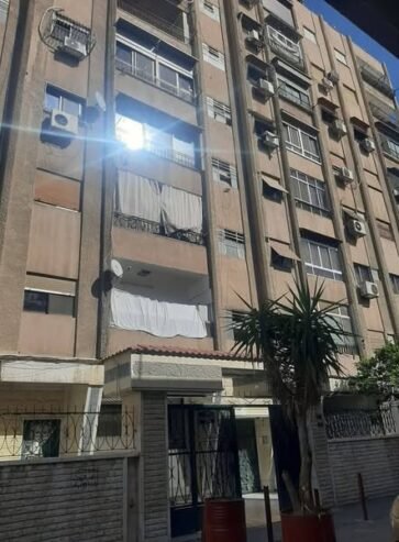 للبيع منزل في الميدان جانب المركز الثقافي طابق ٣ المساحة 145متر